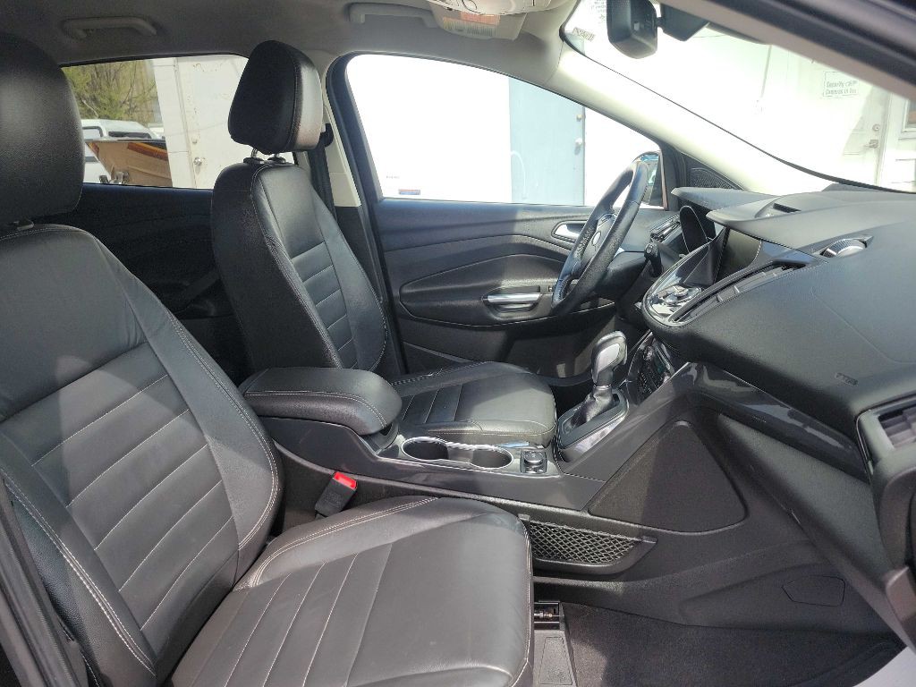 2015 Ford Escape Image 12