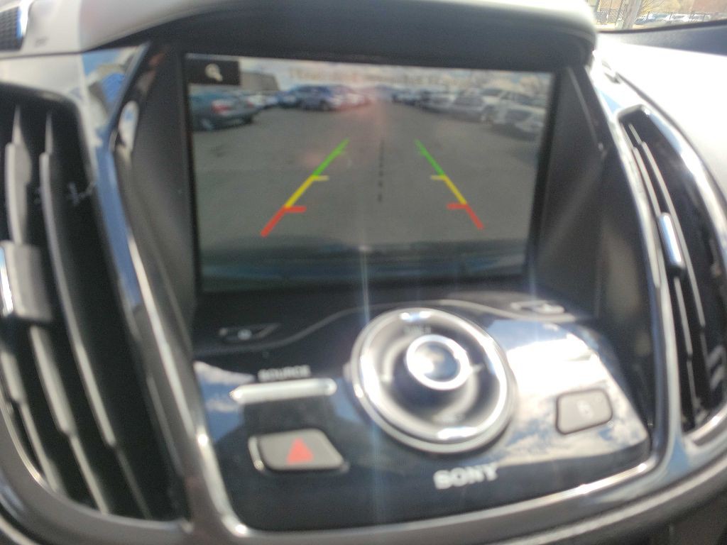 2015 Ford Escape Image 17