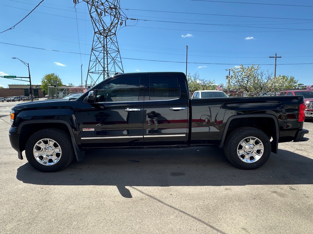 2014 GMC Sierra Image 2