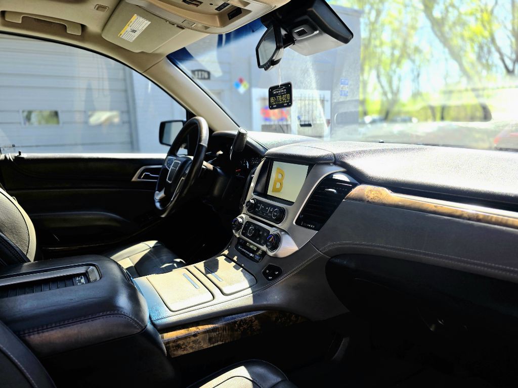 2015 GMC Yukon Image 10