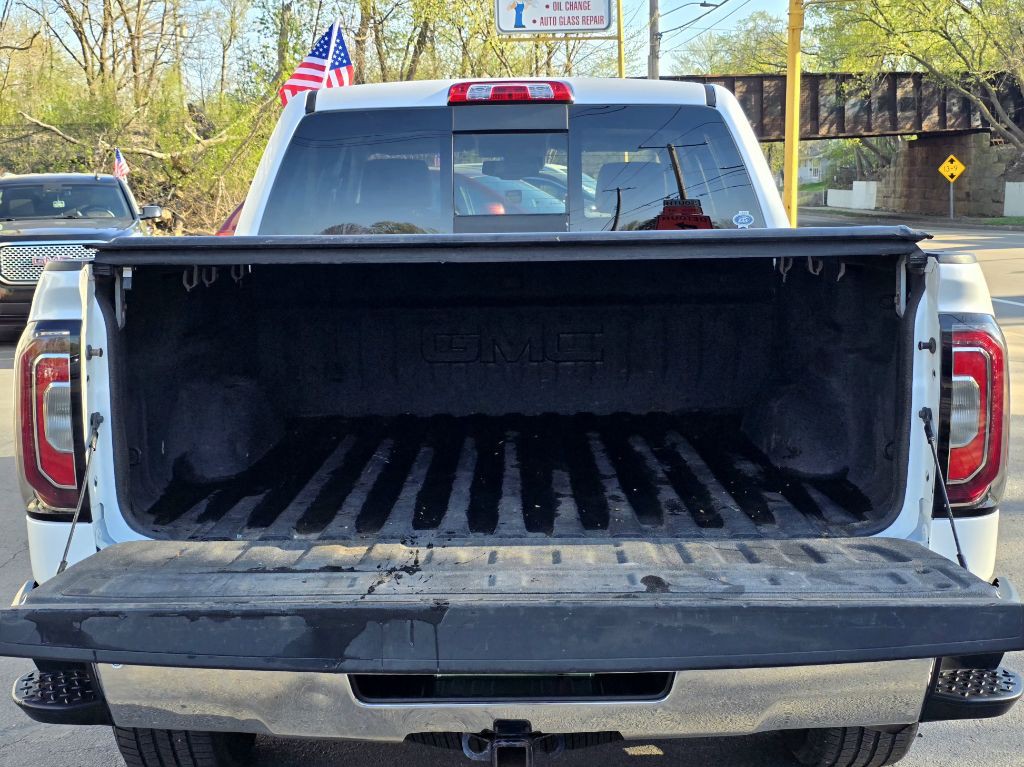 2018 GMC Sierra Image 14