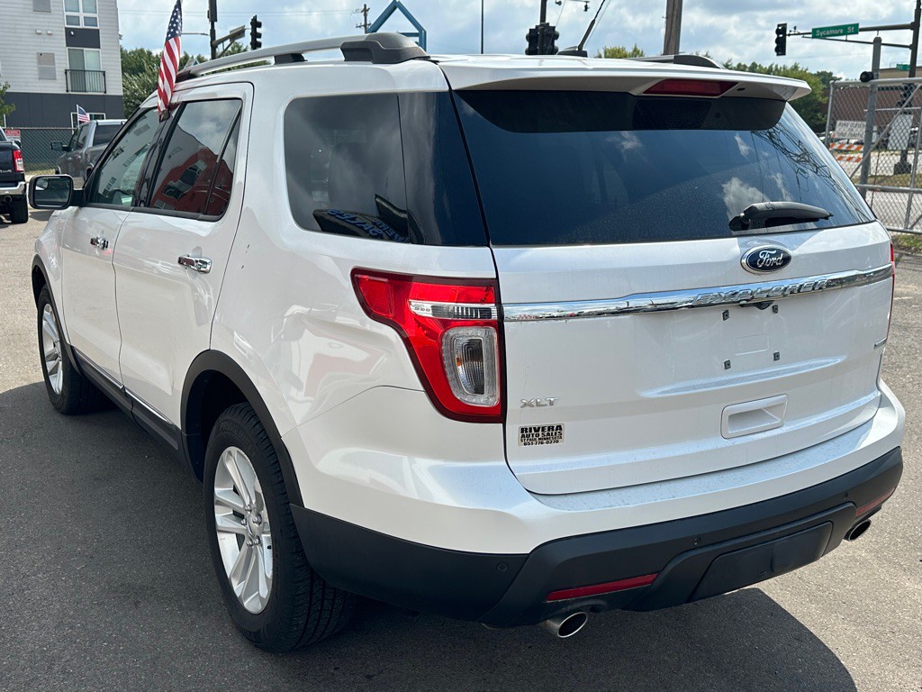2014 Ford Explorer Image 3