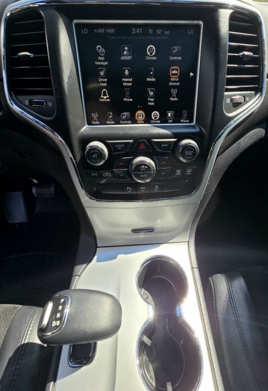 2015 Jeep Grand Cherokee Image 17