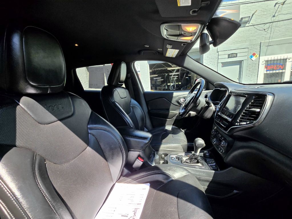 2020 Jeep Cherokee Image 10