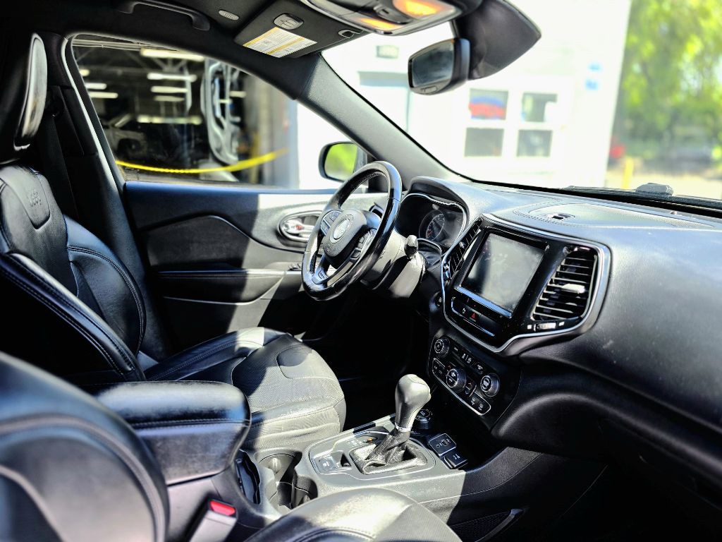 2020 Jeep Cherokee Image 11