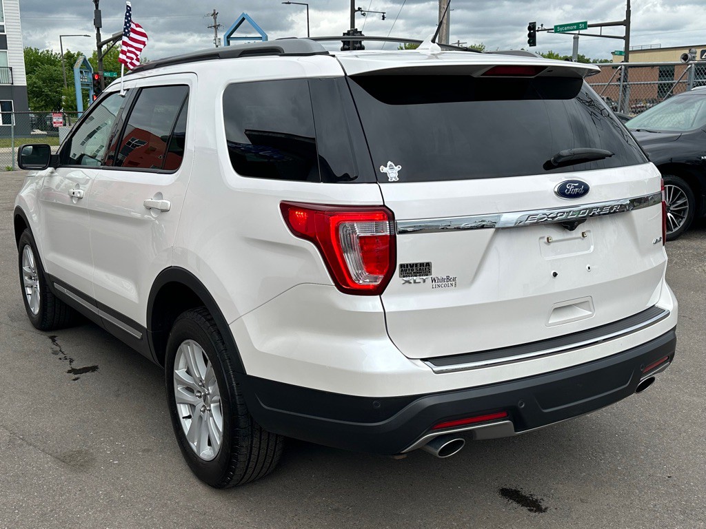 2018 Ford Explorer Image 3