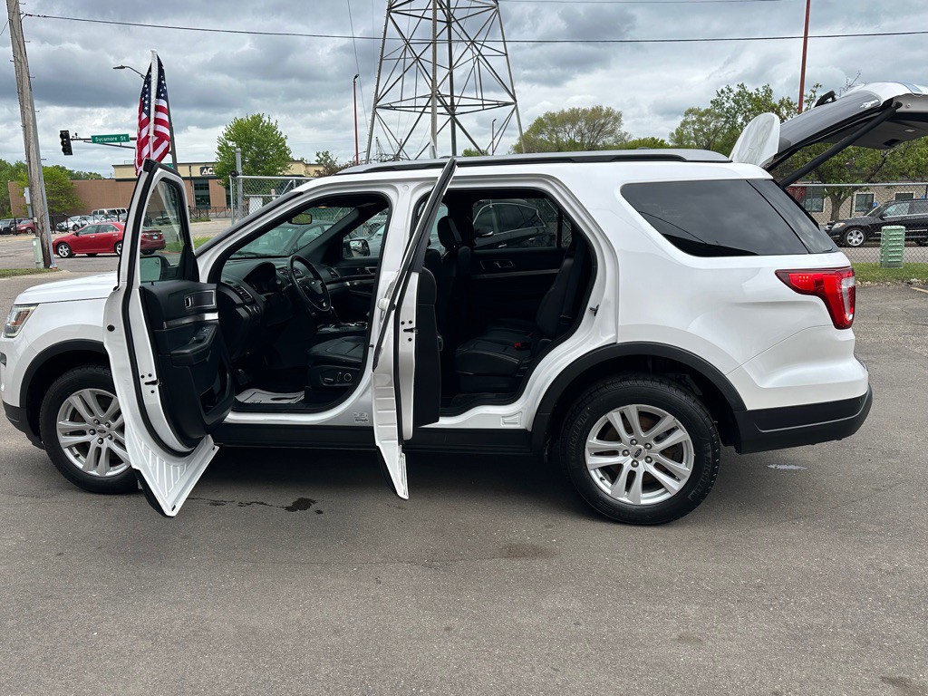 2018 Ford Explorer Image 7