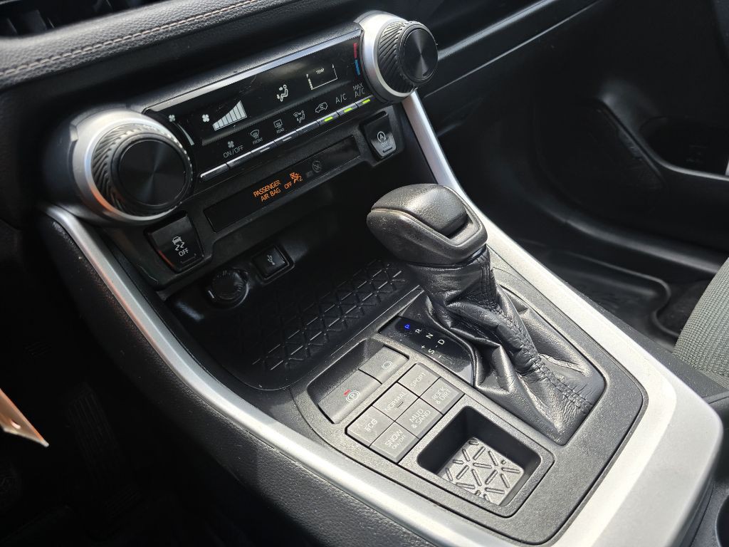 2021 Toyota Rav4 Image 21