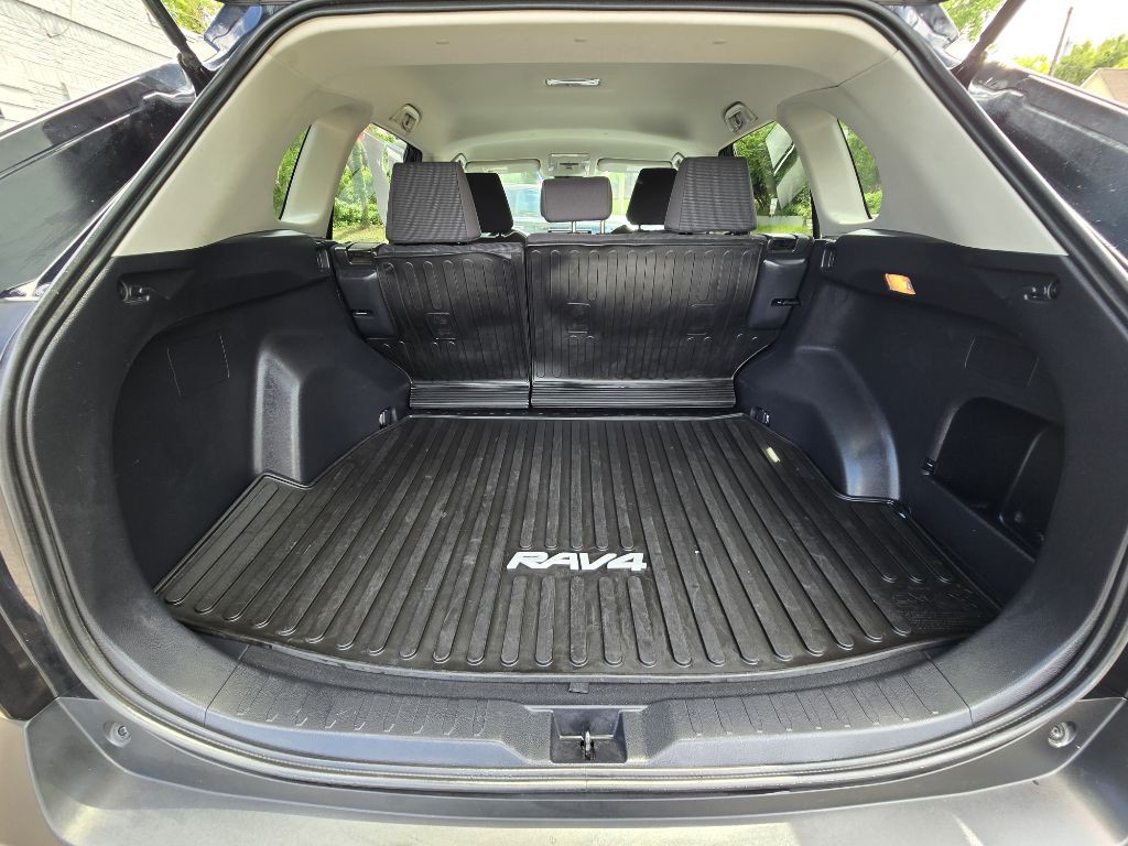 2021 Toyota Rav4 Image 13
