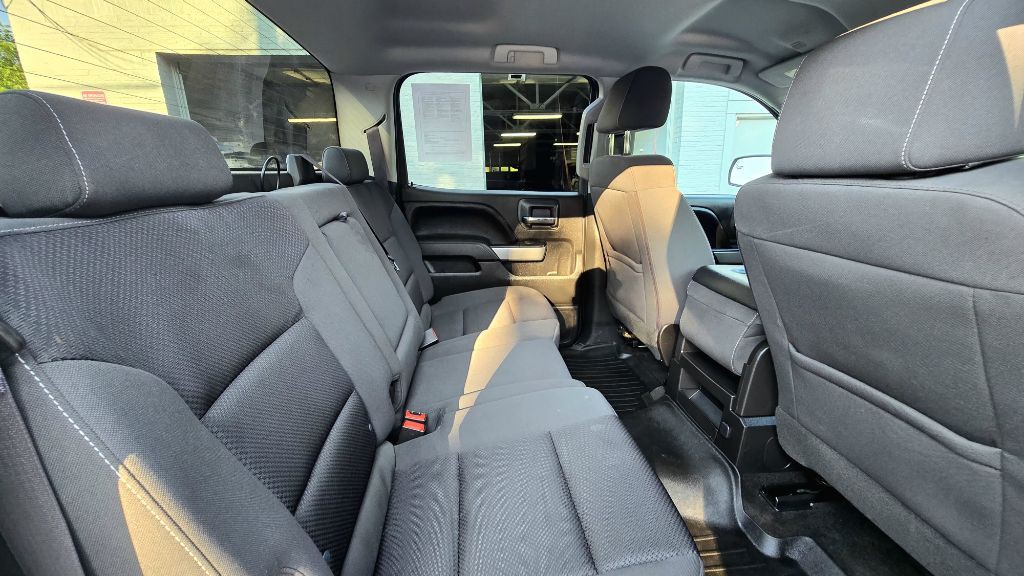 2017 Chevrolet Silverado 1500 Image 11