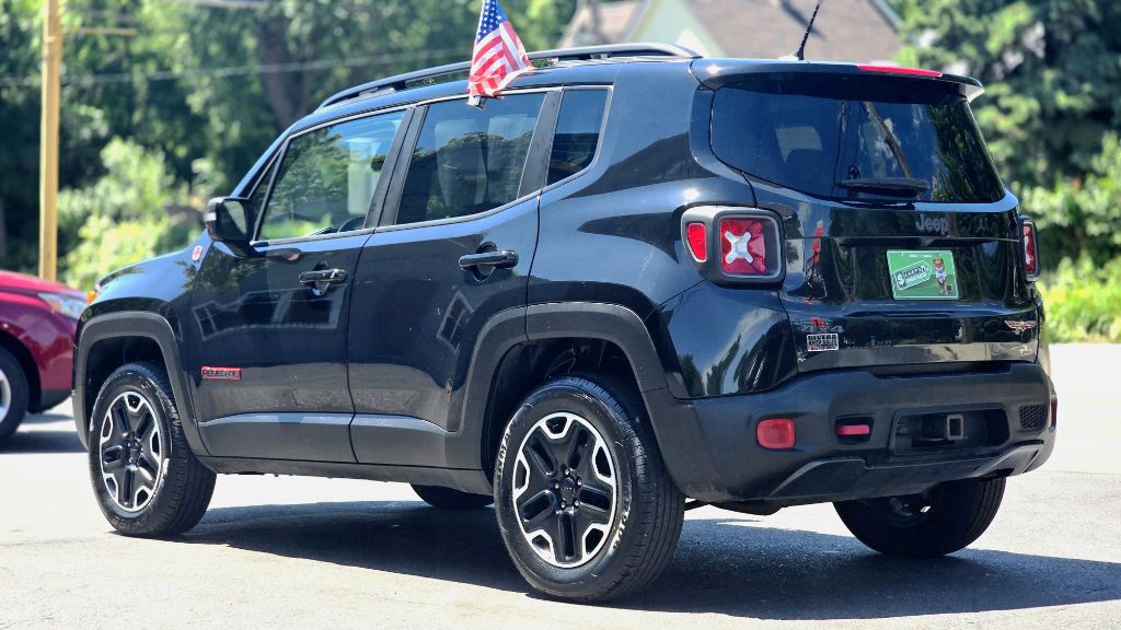 2016 Jeep Renegade Image 6