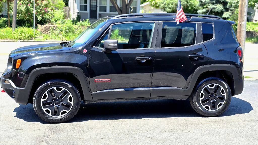 2016 Jeep Renegade Image 8