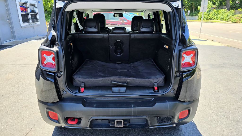 2016 Jeep Renegade Image 13