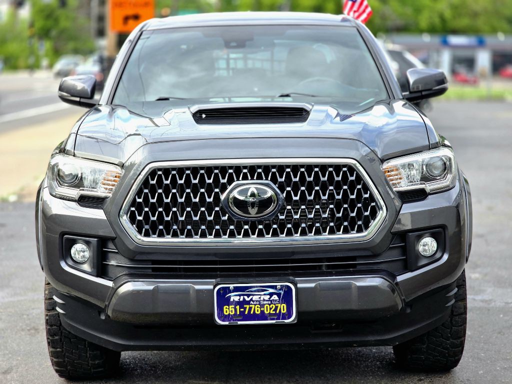 2019 Toyota Tacoma Image 8