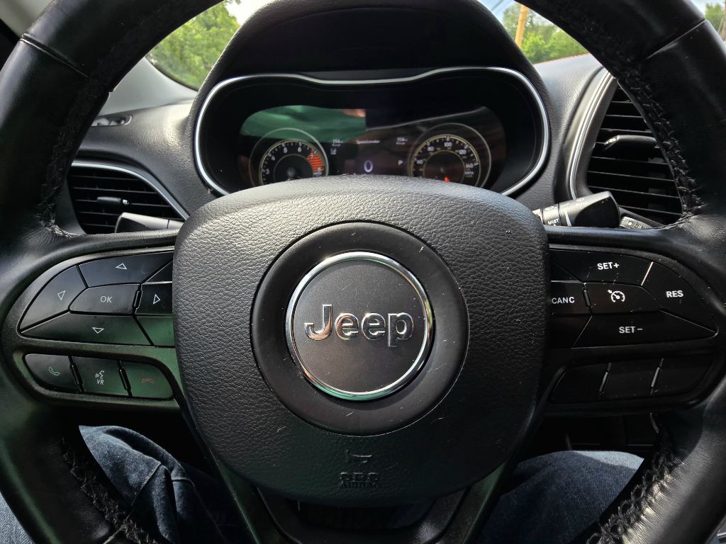 2021 Jeep Cherokee Image 16