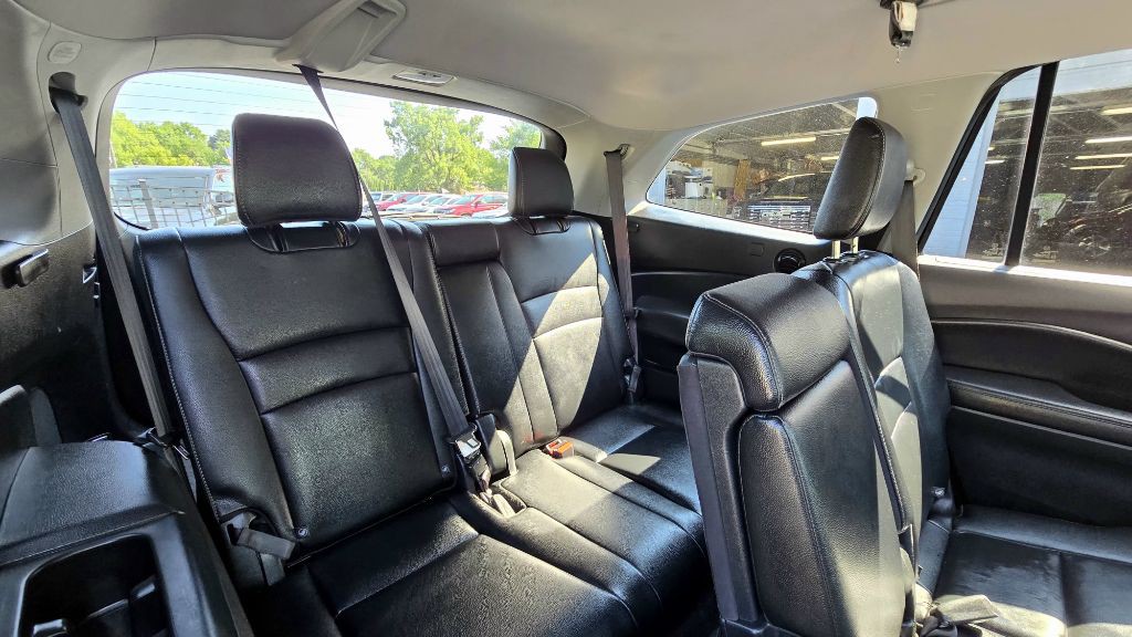 2018 Honda Pilot Image 10