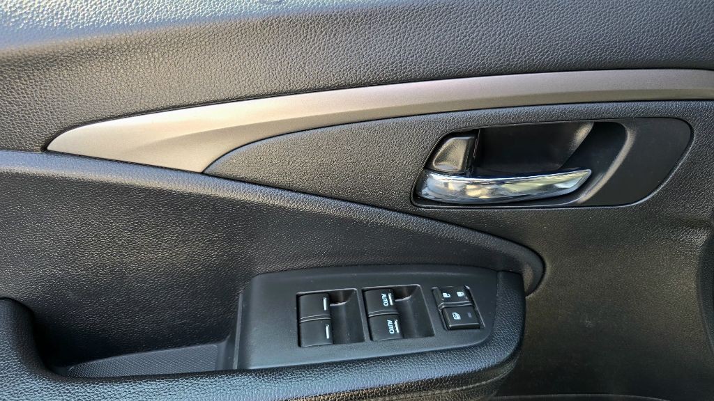2018 Honda Pilot Image 15