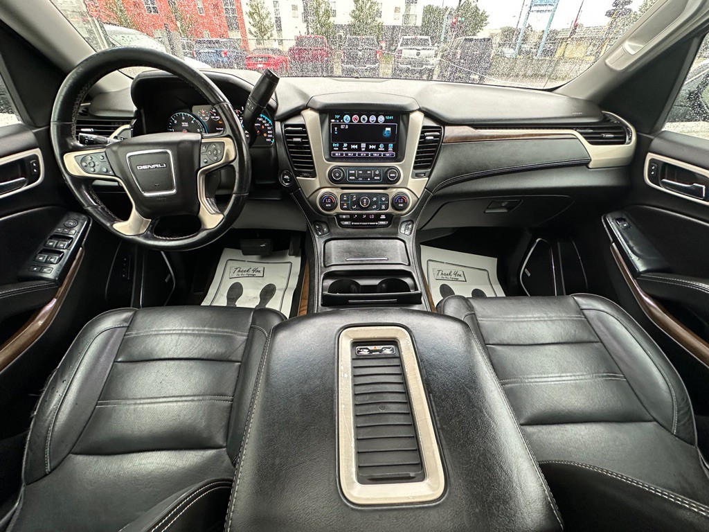 2018 GMC Yukon Image 12