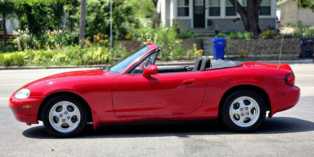 1999 Mazda MX-5 Miata Image 8