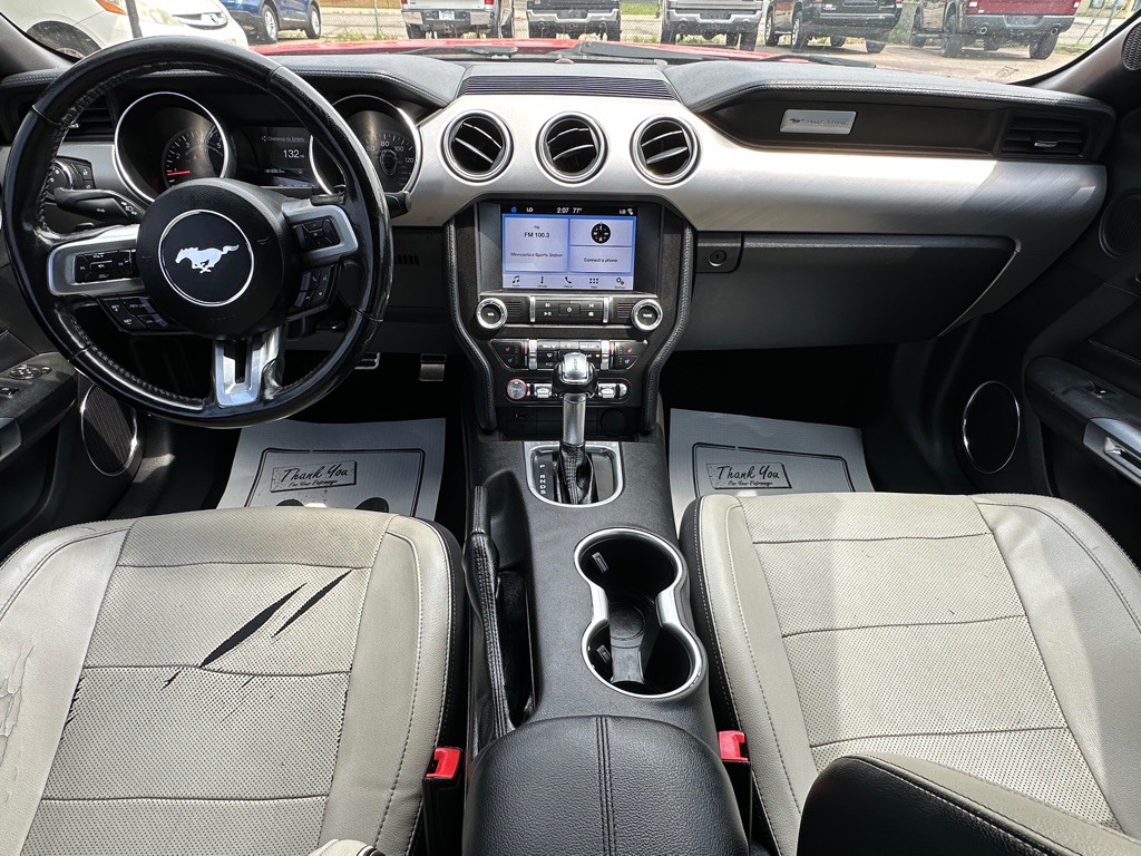 2019 Ford Mustang Image 11