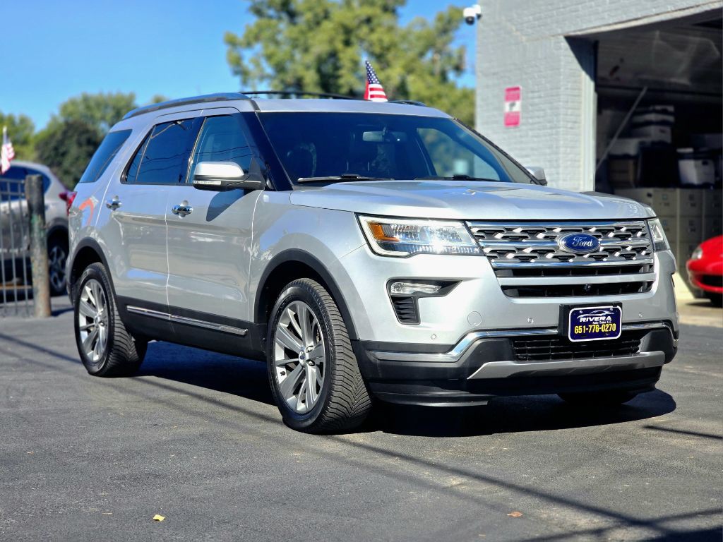 2018 Ford Explorer Image 1