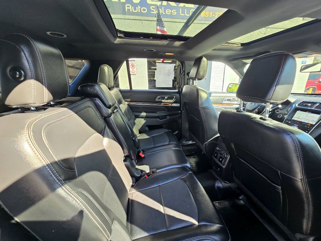 2018 Ford Explorer Image 11