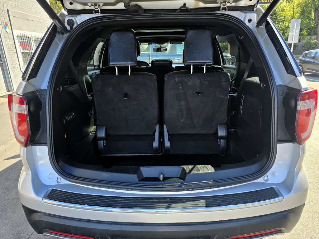 2018 Ford Explorer Image 12