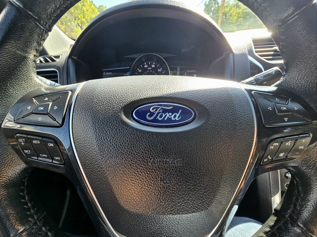 2018 Ford Explorer Image 18