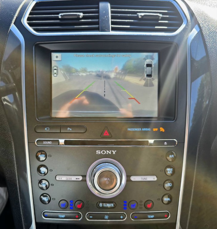 2018 Ford Explorer Image 21