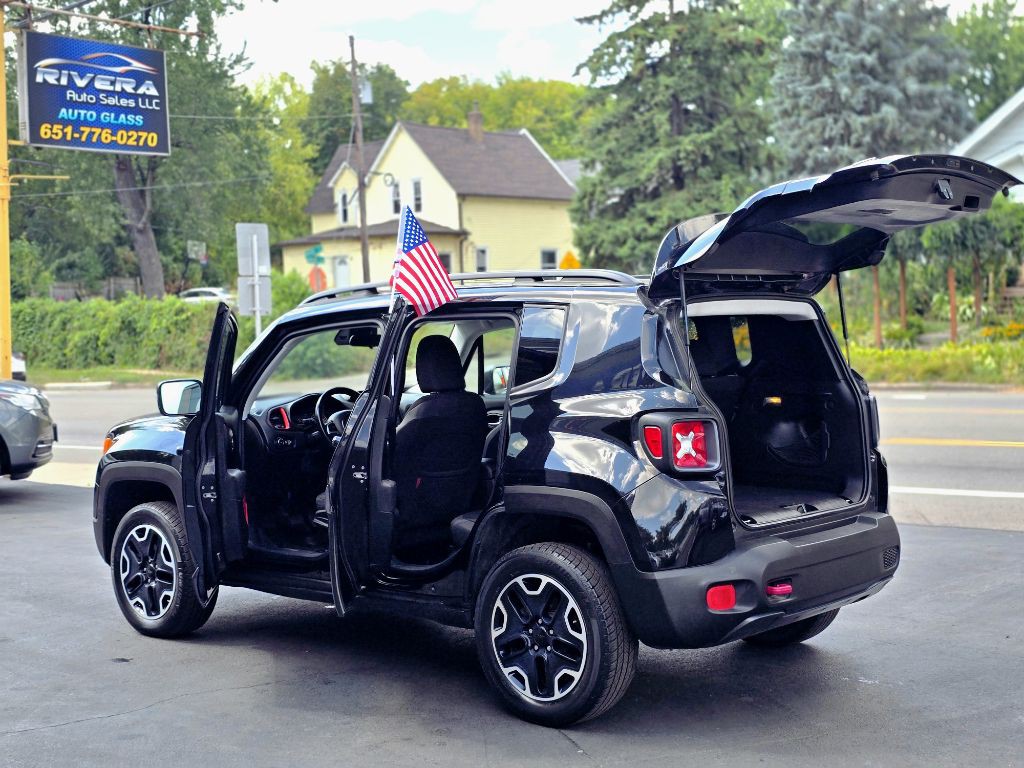 2017 Jeep Renegade Image 22