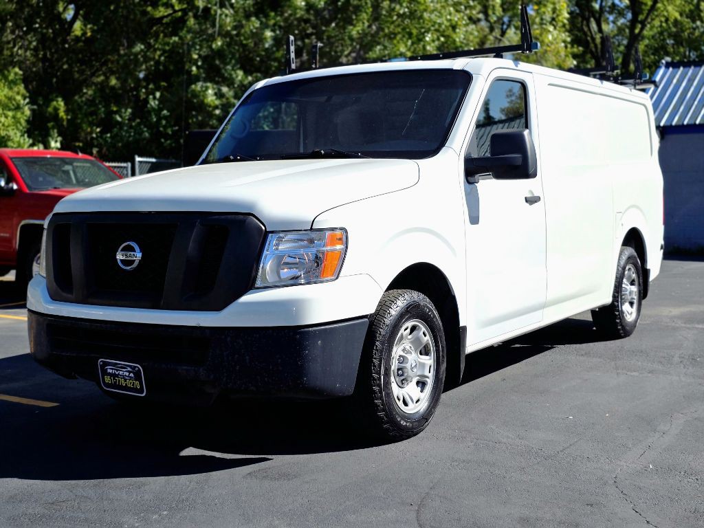 2016 Nissan NV Image 1