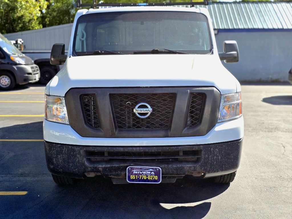 2016 Nissan NV Image 9
