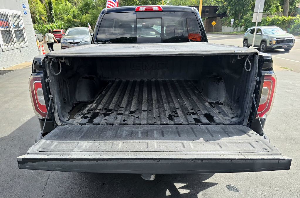 2017 GMC Sierra Image 12