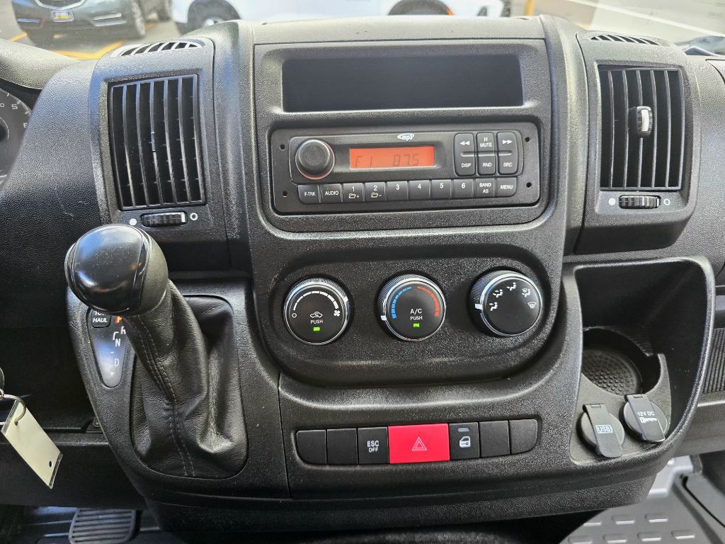 2017 RAM Promaster Image 20