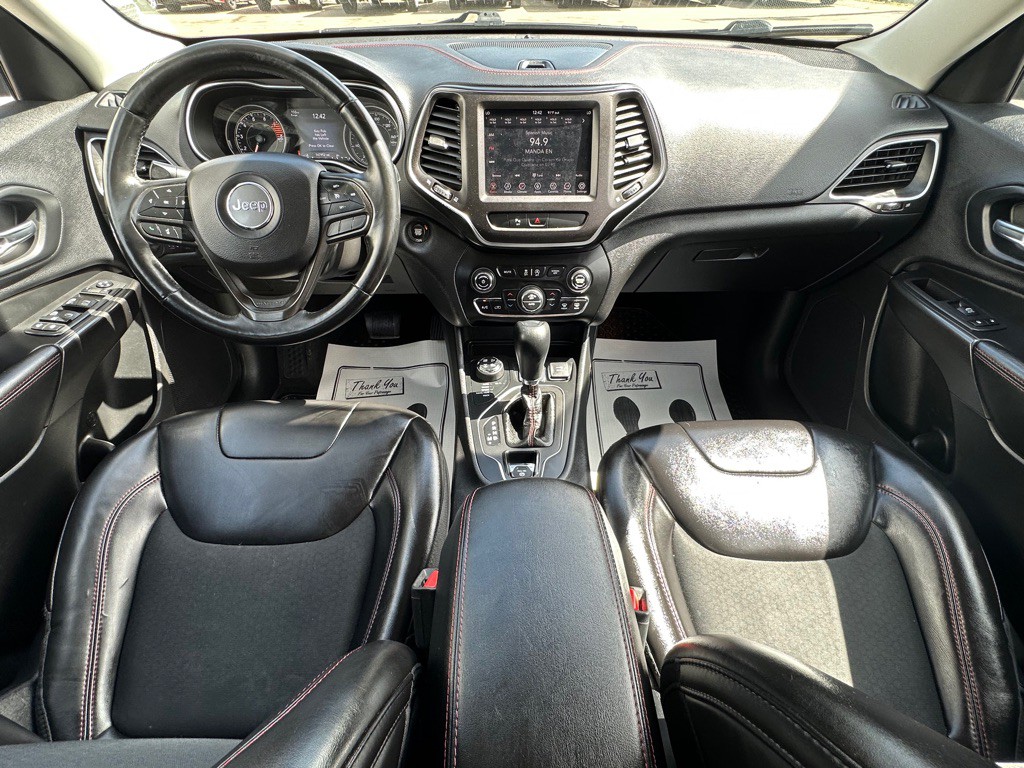 2019 Jeep Cherokee Image 10