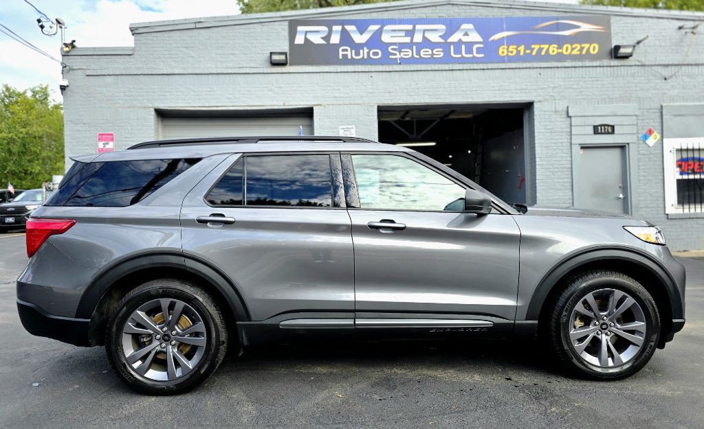 2021 Ford Explorer Image 3