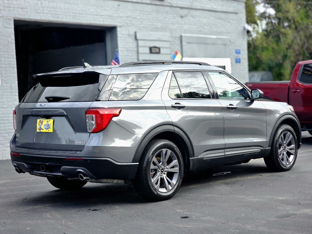 2021 Ford Explorer Image 4