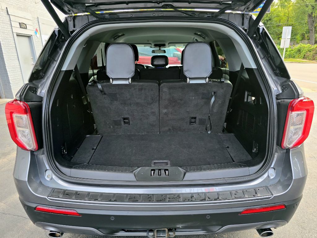 2021 Ford Explorer Image 13