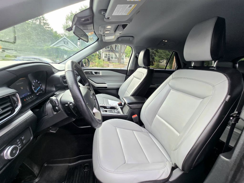 2021 Ford Explorer Image 16