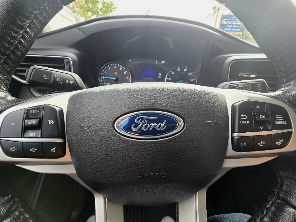 2021 Ford Explorer Image 18