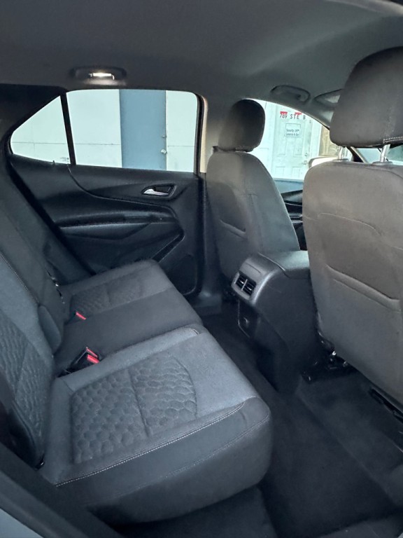 2018 Chevrolet Equinox Image 10