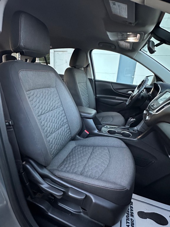 2018 Chevrolet Equinox Image 11