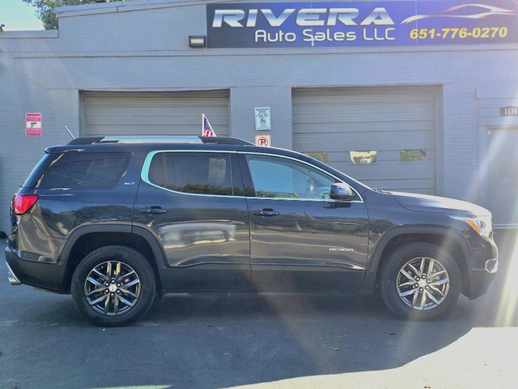 2017 GMC Acadia Image 4