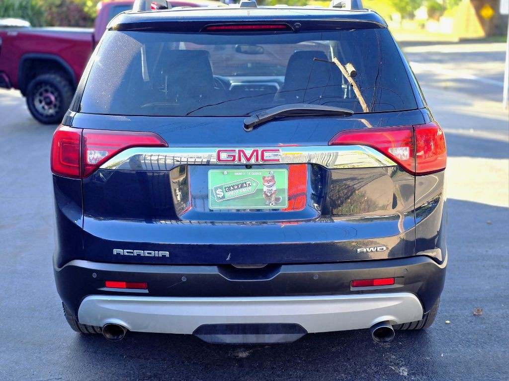 2017 GMC Acadia Image 7