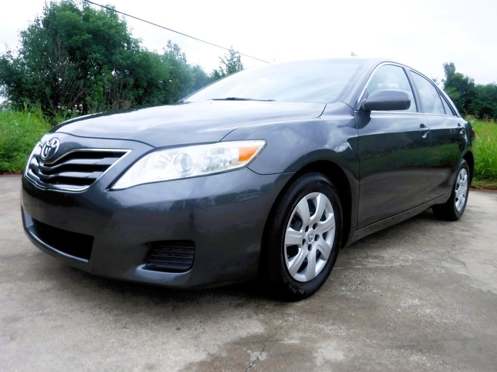 2010 Toyota Camry Image 9