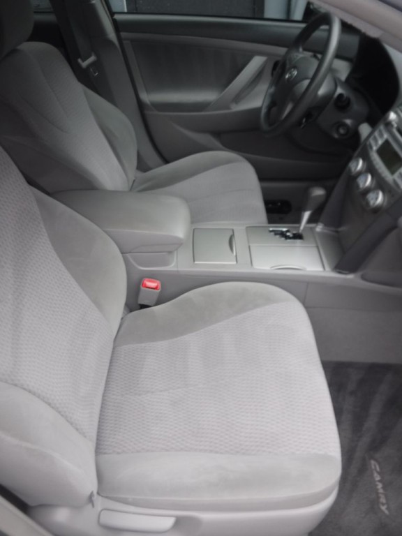2010 Toyota Camry Image 24