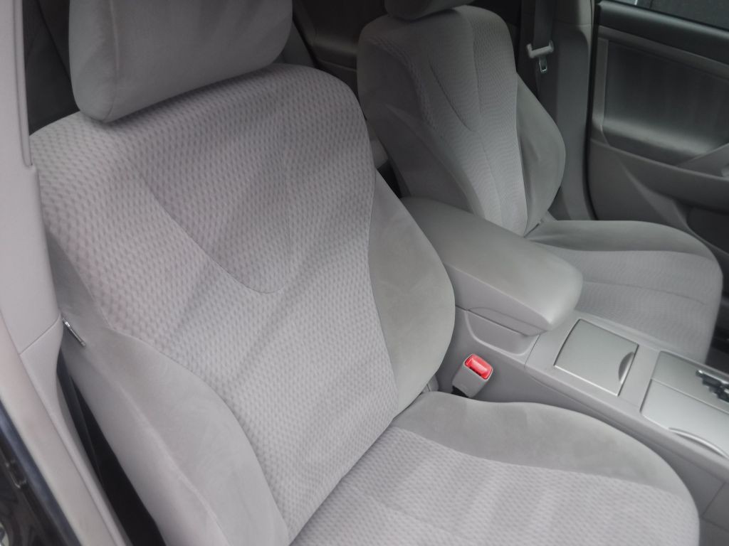 2010 Toyota Camry Image 26