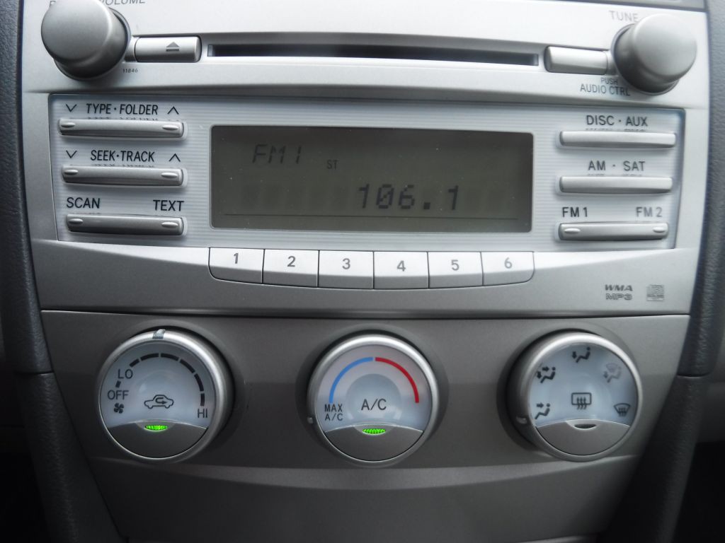 2010 Toyota Camry Image 34
