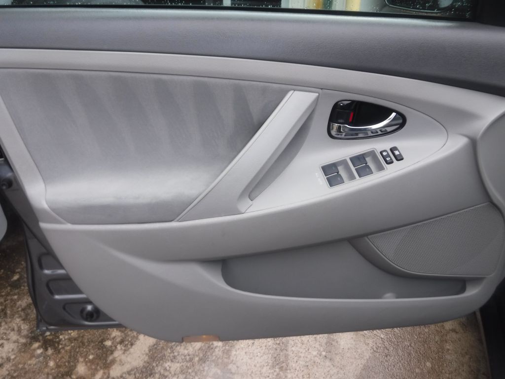 2010 Toyota Camry Image 40