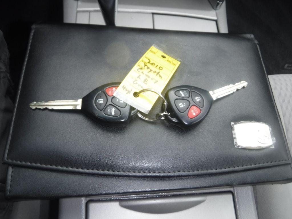 2010 Toyota Camry Image 43